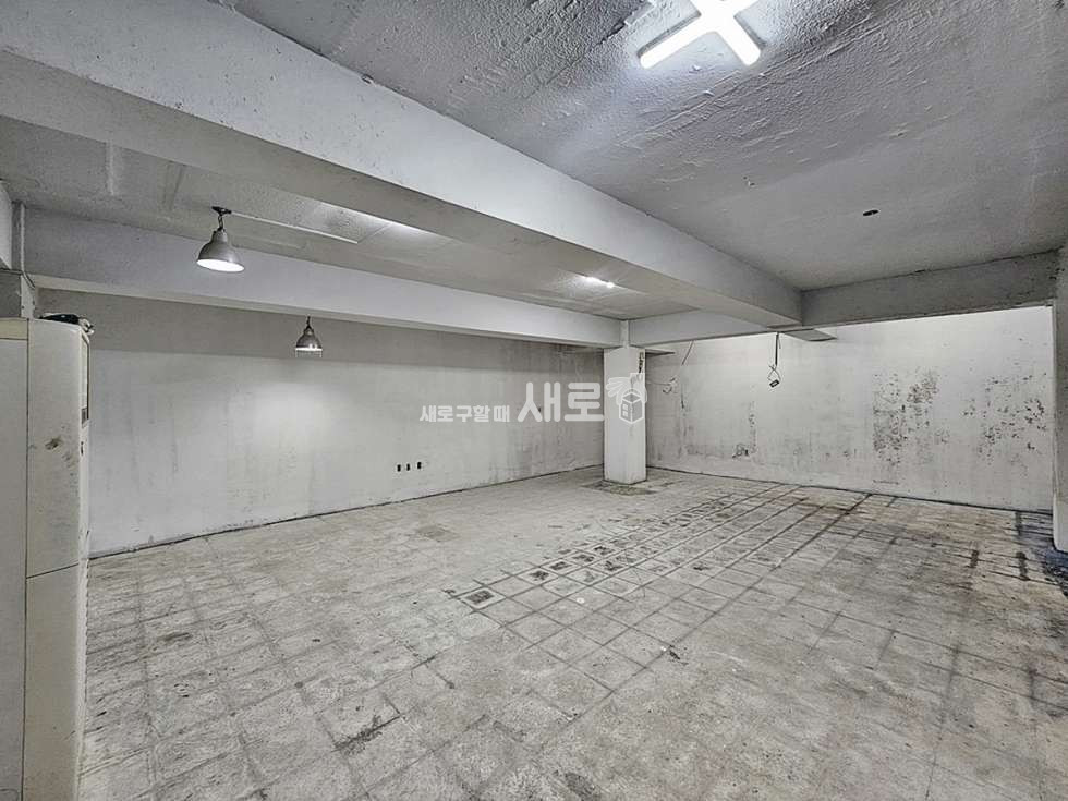 서울 강남구 신사동 강남을지병원사거리 이면 접근성 좋은 사거리 사무실 월세 매물번호 14846 사진 4