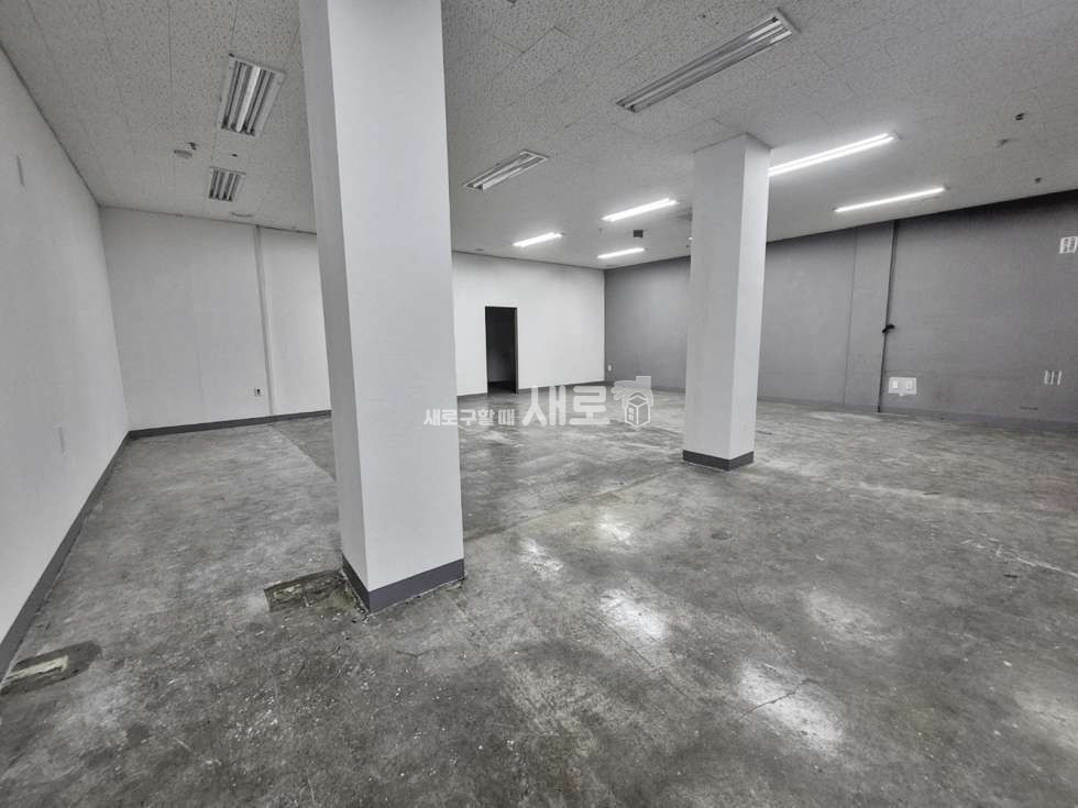 서울 강남구 역삼동 높은층고 넓은평수의 지하 사무실 월세 매물번호 14947 사진 7