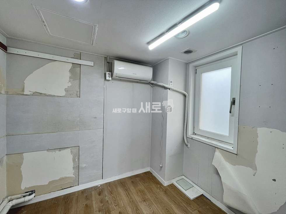 서울 강남구 삼성동 삼성중앙역 도보 3분거리, 룸 5, 우드톤의 활용도 좋은 사무실 월세 매물번호 15564 사진 13