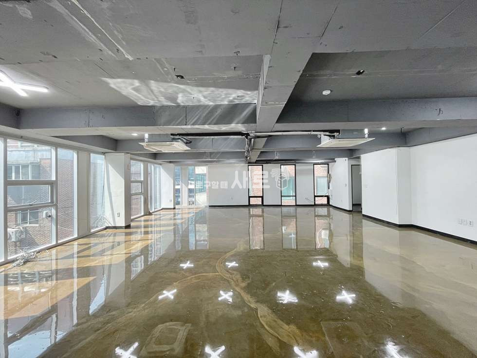 서울 강남구 삼성동 강남구청역 도보 5분거리, 노출천장의 깔끔한 사무실 월세 매물번호 15569 사진 6