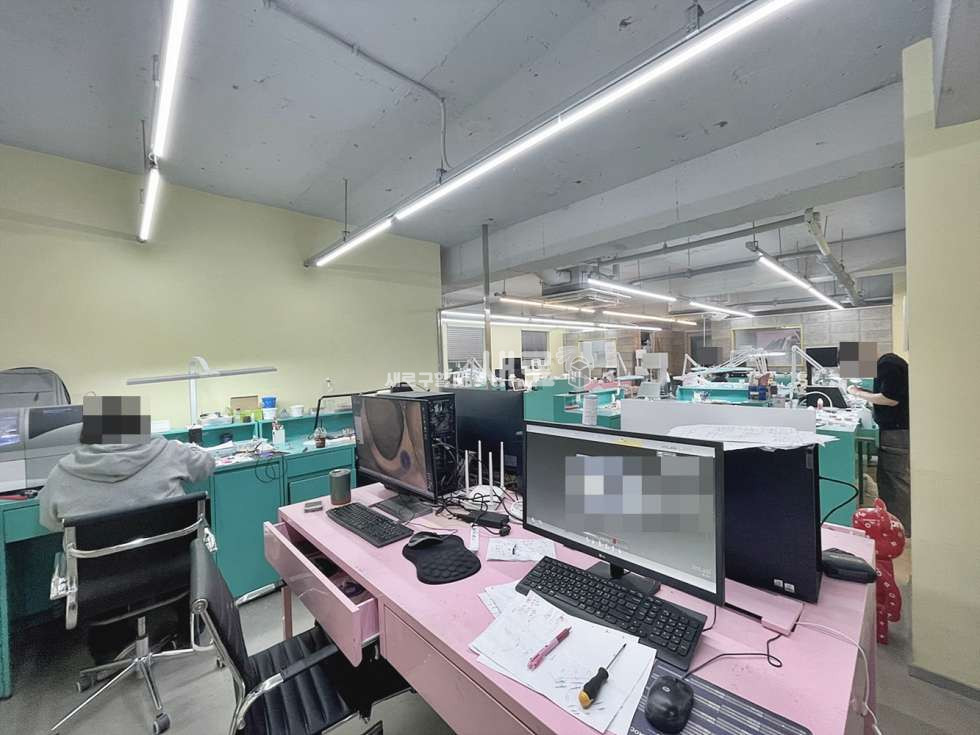 서울 강남구 논현동 논현동 가구거리 인근, 인테리어 완비된 관리 잘 된 사무실 월세 매물번호 16092 사진 4