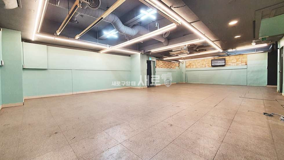 서울 강남구 역삼동 언주역 도보 3분 거리 홀구조 상가/사무실 월세 매물번호 10191 사진 2
