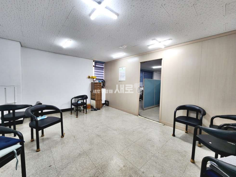 서울 강남구 논현동 강남구청역 도보 7분 가성비 좋은 사무실 월세 매물번호 11403 사진 8