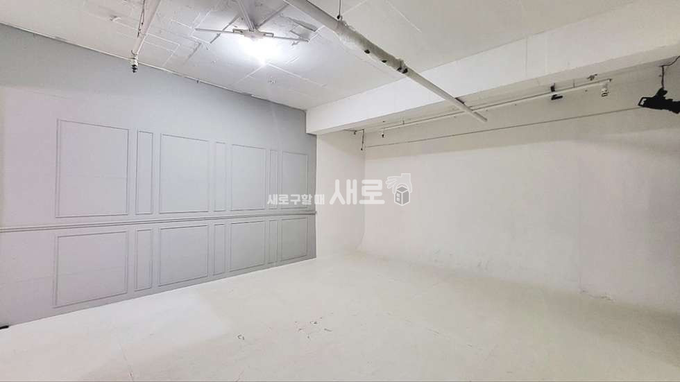 서울 강남구 논현동 학동역 도보 5분거리, 전층 사용하는 매우 넓은 스튜디오 매물 월세 매물번호 11522 사진 5