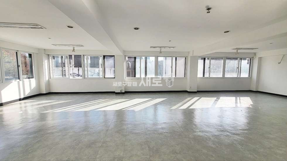 서울 강남구 역삼동 신논현역 8분거리 역세권 넓고 채광 좋은 가성비 매물 월세 매물번호 11653 사진 7