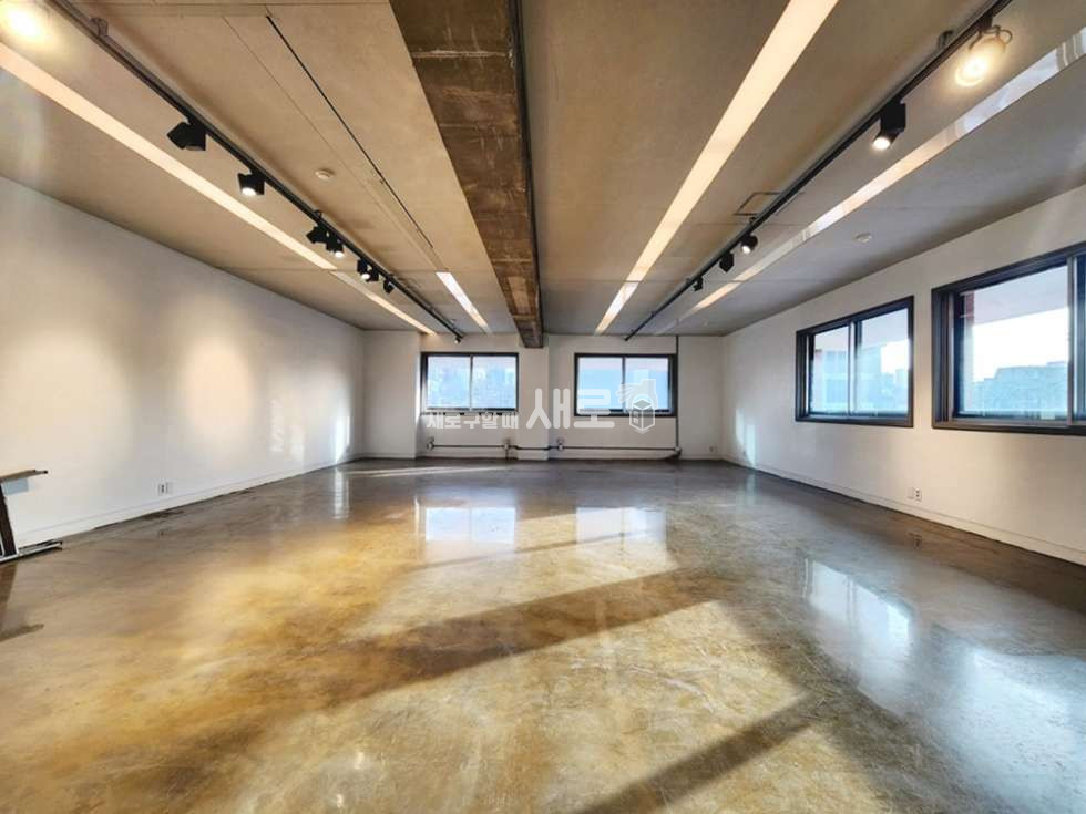 서울 강남구 논현동 학동역 초역세권 세련된 인테리어 사무실 월세 매물번호 11702 사진 2