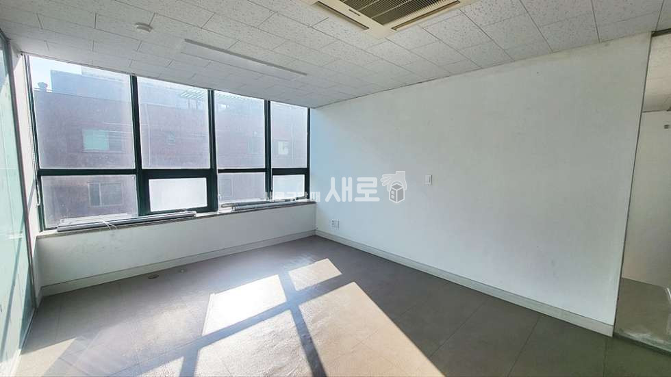 서울 강남구 삼성동 삼성 중앙역 도보 5분 내외 대로변 전층 사용 대형 사무실 월세 매물번호 11770 사진 9