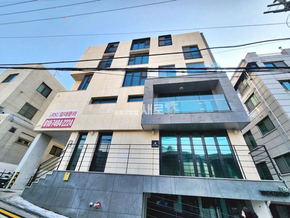 서울 서초구 반포동 논현역 역세권 사옥 통임대 월세 매물번호 11751 사진 1