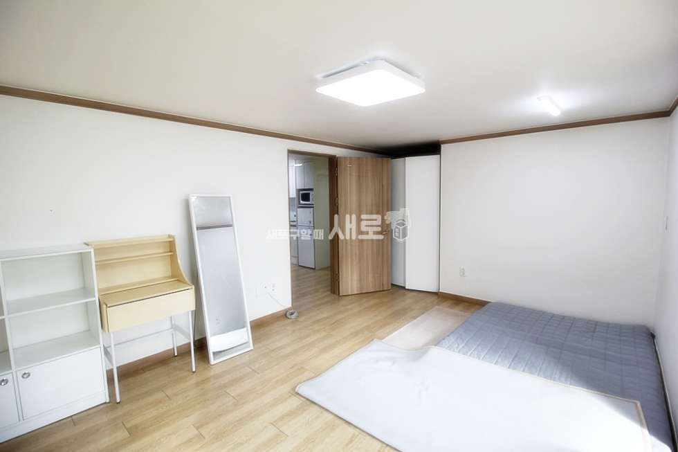 서울 강남구 역삼동 역삼역 도보 7분 내 조용한 주택형 사무실 월세 매물번호 12249 사진 1