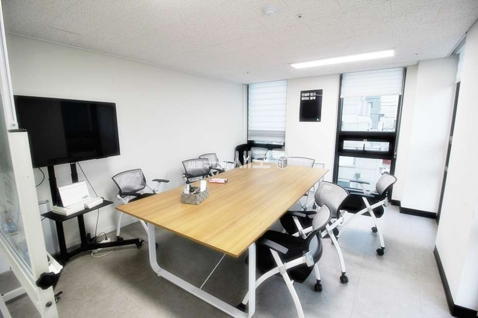 서울 강남구 역삼동 강남역 도보 5분 화이트톤 깔끔한 2룸 넓은 다용도 사무실 월세 매물번호 12438 사진 4