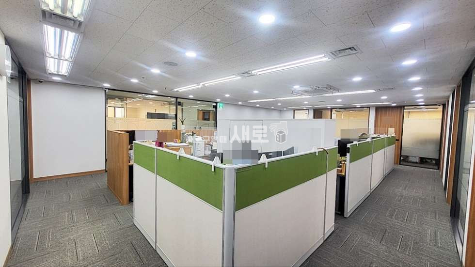 서울 강남구 삼성동 삼성역 도보 3분 내외 대로변에 위치한 인테리어 주차 메리트 갖춘 사무실 월세 매물번호 12565 사진 3