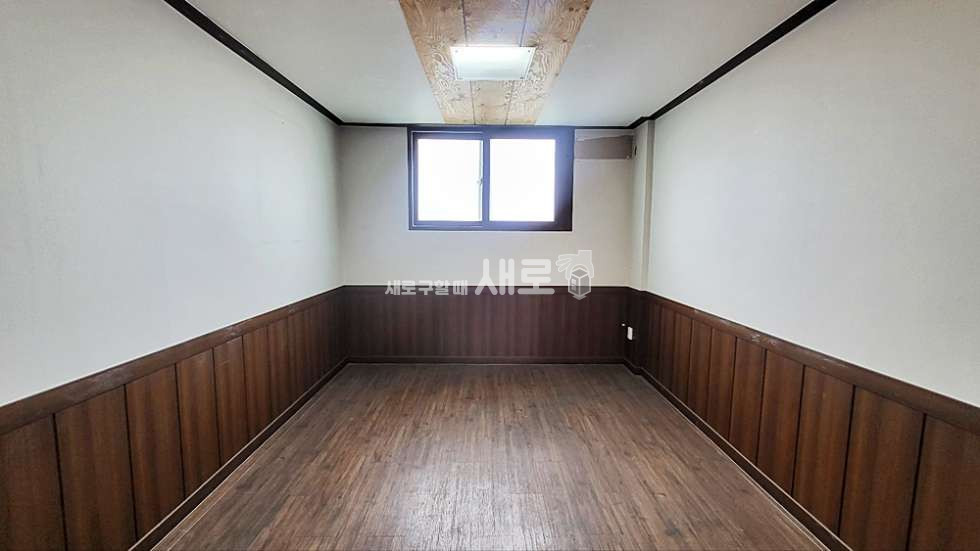 서울 강남구 삼성동 삼성중앙역 도보 2분 내외 대로변에 위치한 금액 인테리어 모두 갖춘 사무실 월세 매물번호 12566 사진 4