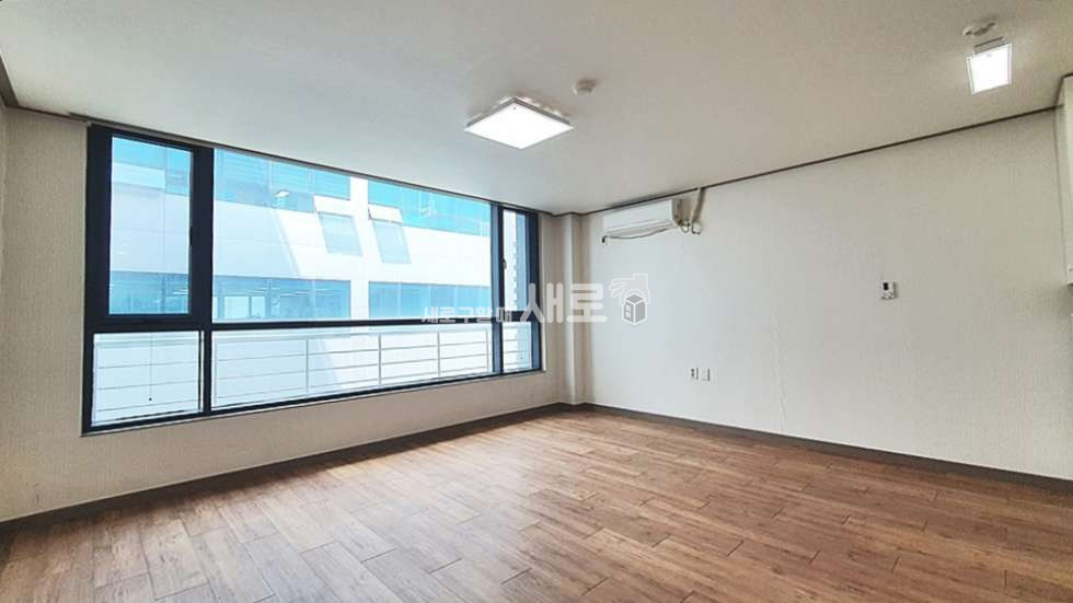 서울 강남구 역삼동 선릉역 도보 5분 채광좋은 오피스텔 월세 매물번호 10283 사진 1