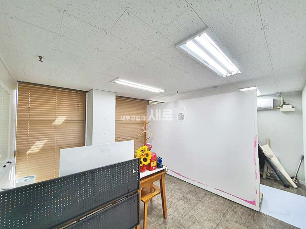 서울 강남구 논현동 학동역 테라스 전경 끝내주는 주차2 깔끔한 사무실 추천 월세 매물번호 11245 사진 3