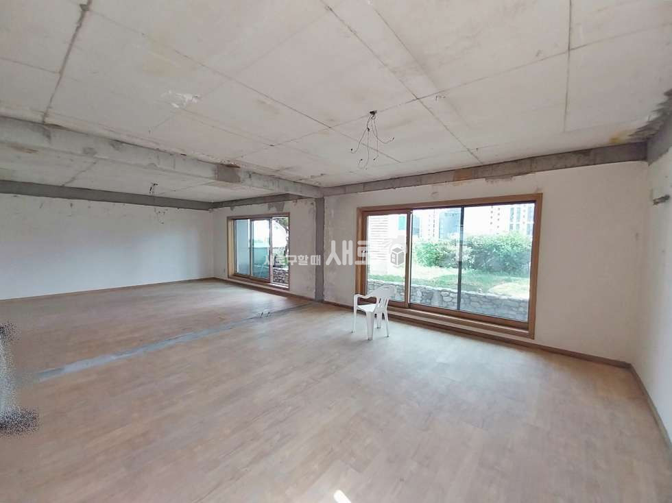 서울 강남구 논현동 언주역 도보5분거리 조용한 사무실 월세 매물번호 12934 사진 4