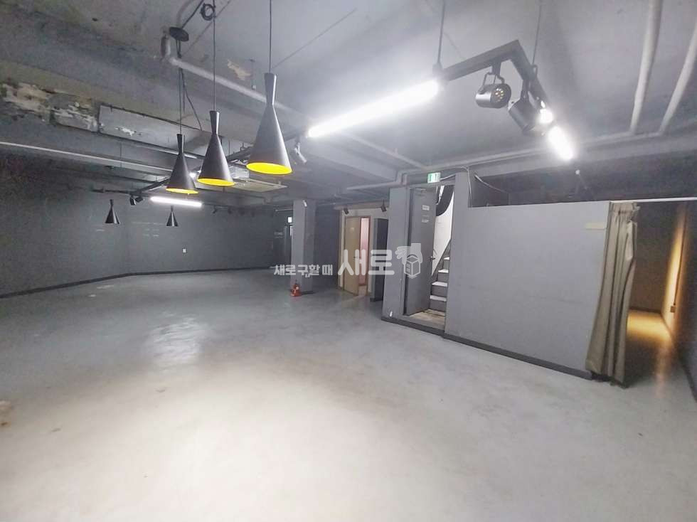 서울 강남구 논현동 논현역 인근 스튜디오or지하bar 추천 월세 매물번호 12947 사진 4