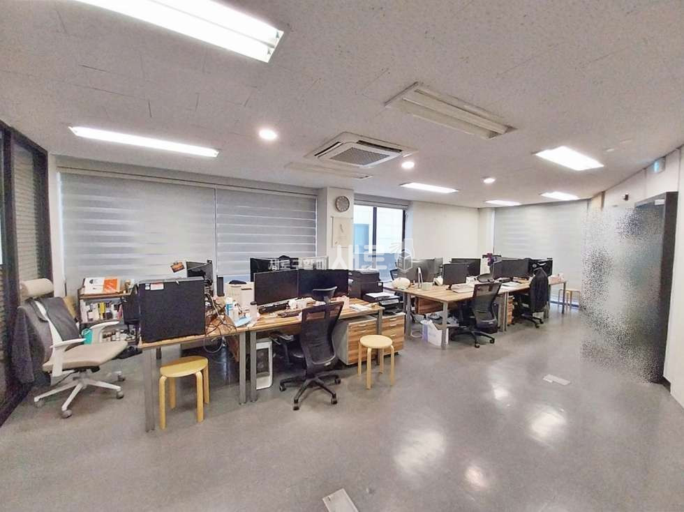 서울 서초구 잠원동 논현역인근 관리잘된 깔끔한 매물 월세 매물번호 13019 사진 1