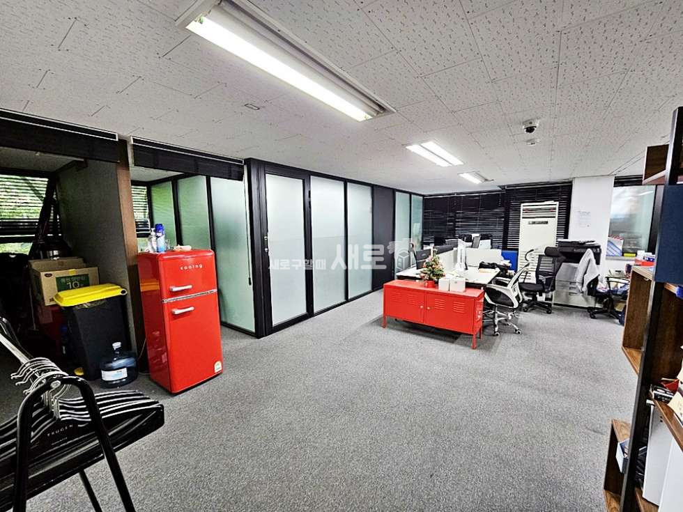 서울 강남구 도곡동 v 빠른입주가능 v 냉난방기 v 컨디션우수 v 월세 매물번호 13699 사진 1
