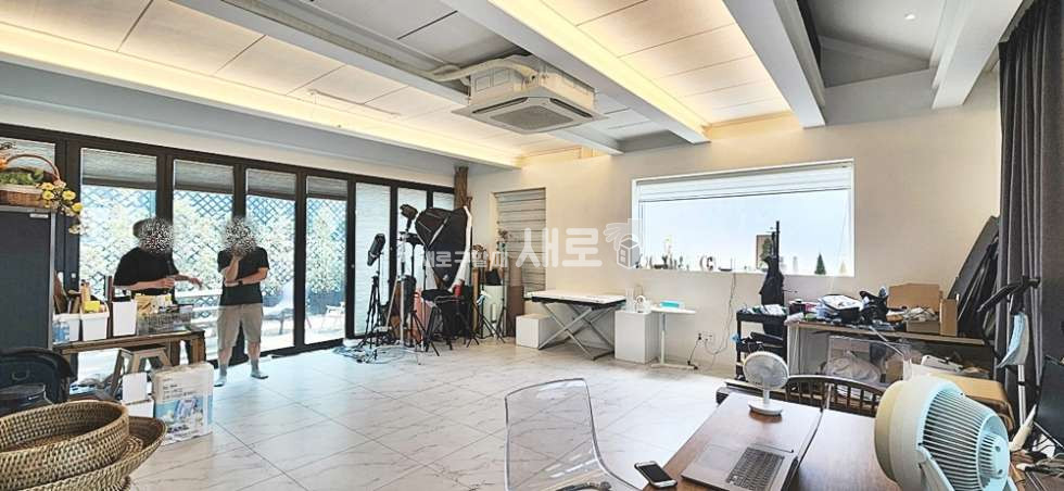서울 강남구 삼성동 세련된 인테리어 복층구조 사무실 월세 매물번호 10459 사진 3