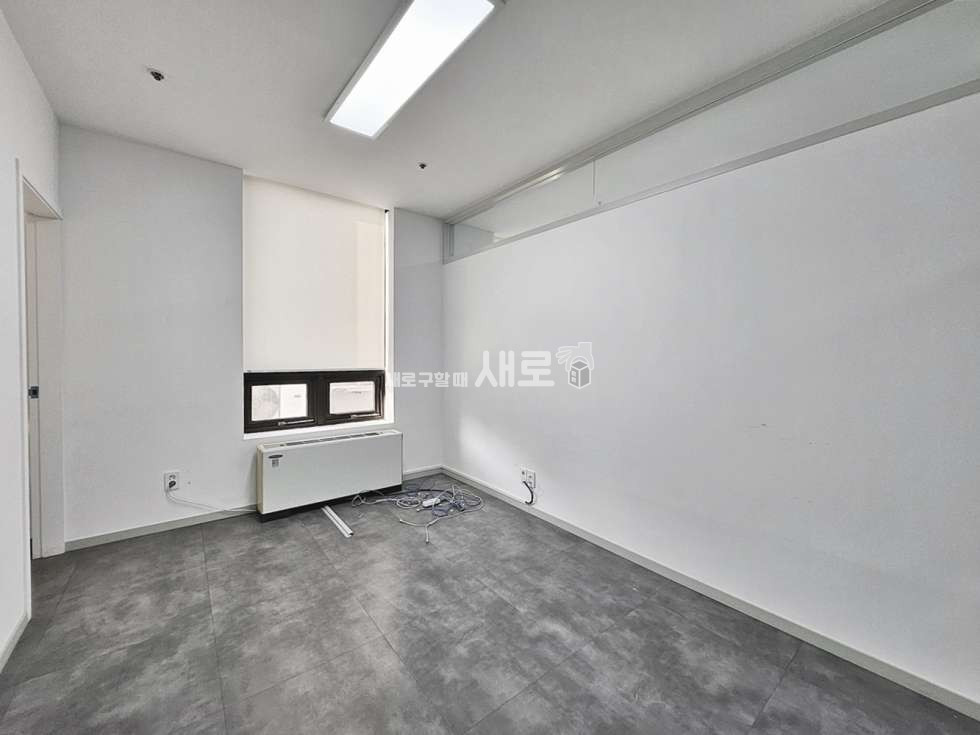 서울 강남구 역삼동 실사진O 언주역 역세권! 대로변! 룸 4개 분리형!! 탕비공간O 월세 매물번호 14479 사진 7