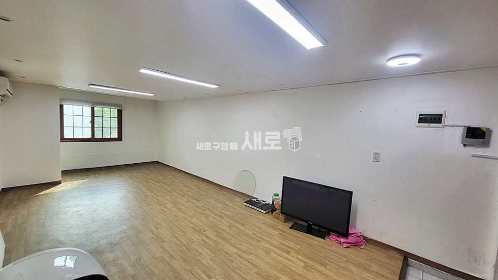 서울 서초구 잠원동 7호선 역세권 주차가능한 A급 가성비 소형 사무실 월세 매물번호 14567 사진 1