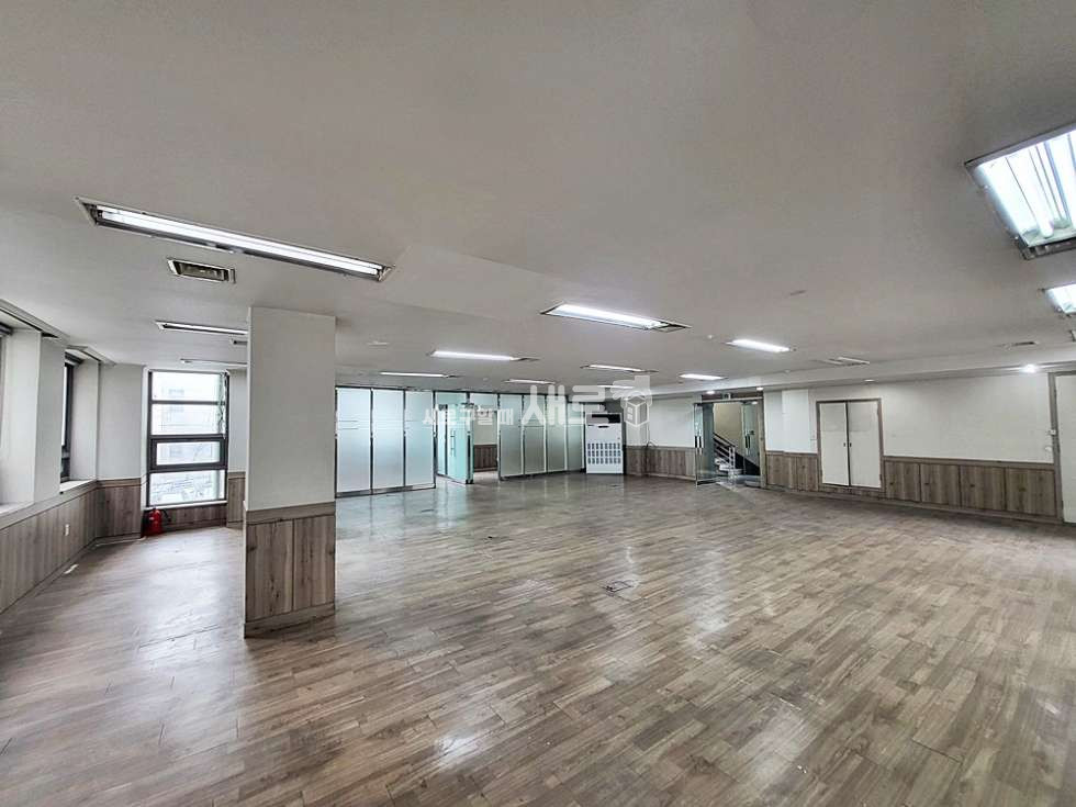 서울 강남구 역삼동 2호선 초역세권 가성비 중대형 매물 추천! 월세 매물번호 14568 사진 4