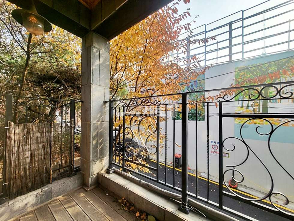 서울 강남구 역삼동 I 주택형사무실 I 인테리어 완료 I 직사각형구조 I 시스템에어컨 I 월세 매물번호 13740 사진 7
